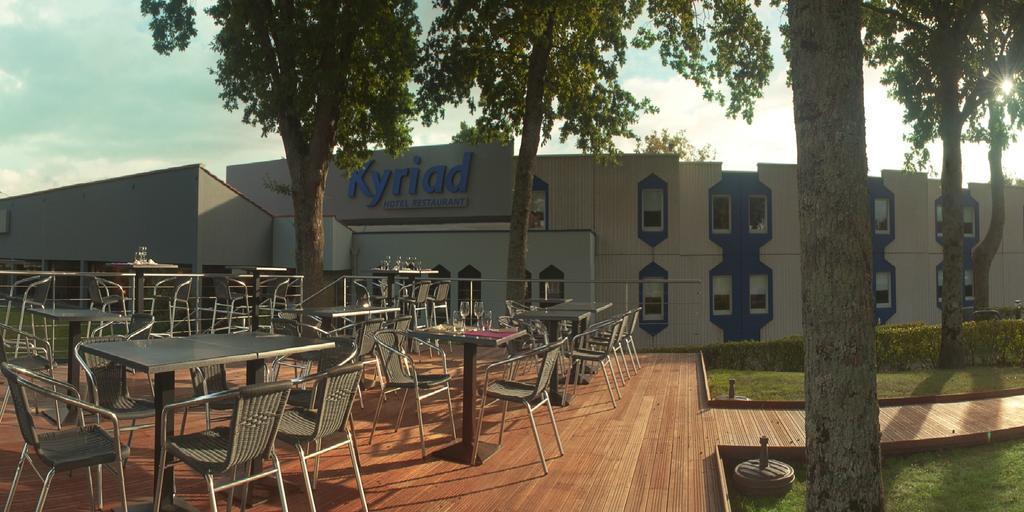 Kyriad La Roche Sur Yon Bagian luar foto